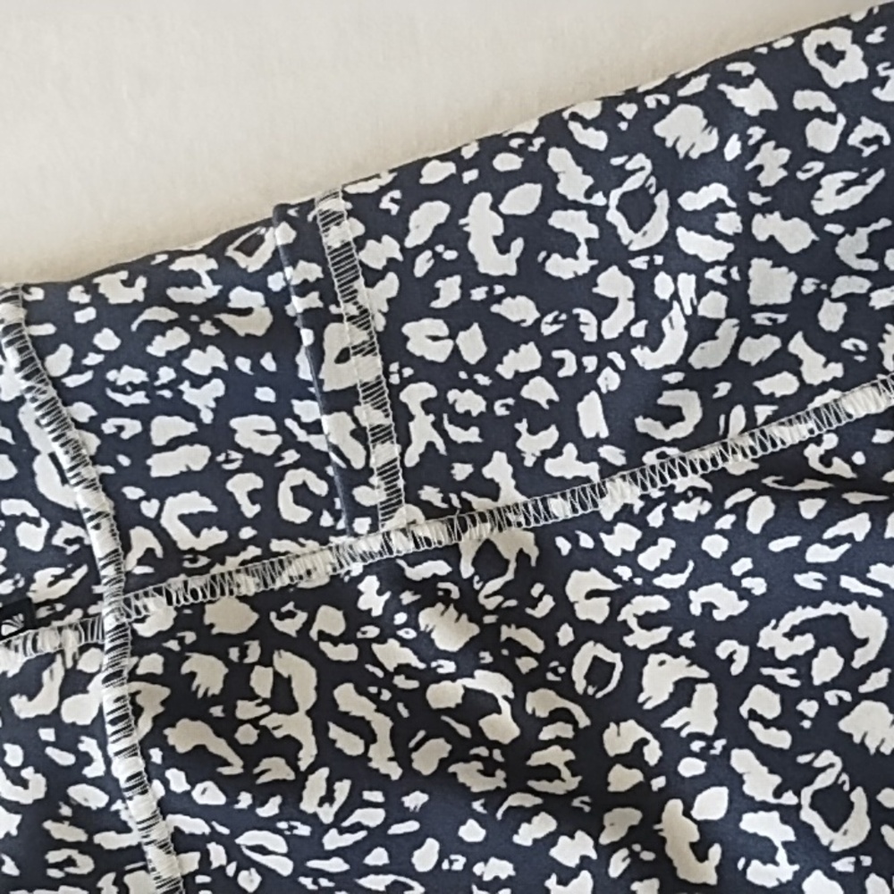 Marika Pocket Legging Medium - image 2